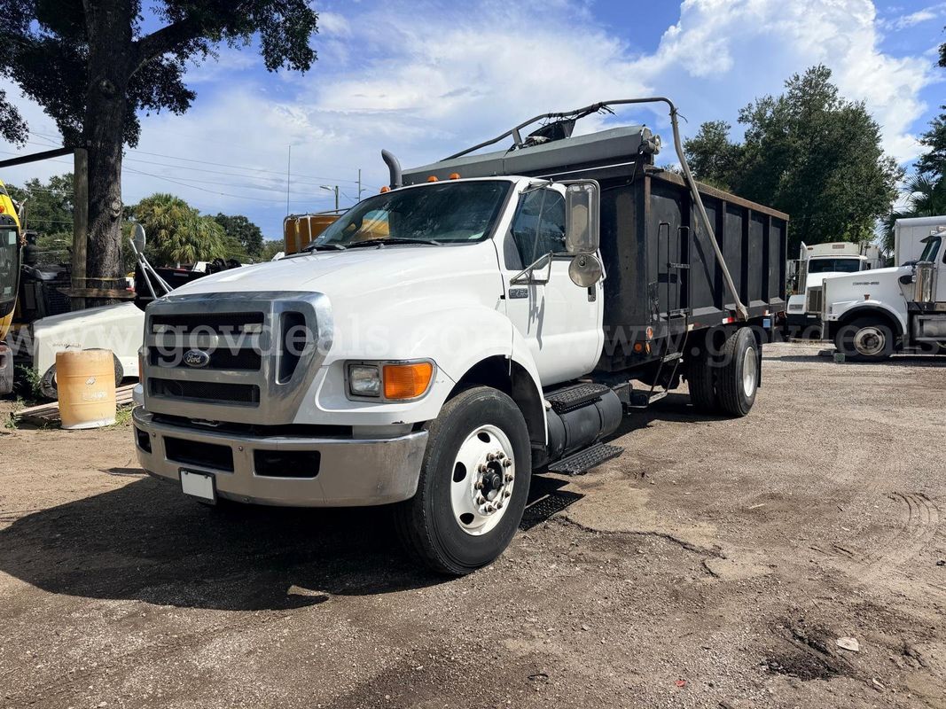 2011 Ford F-750