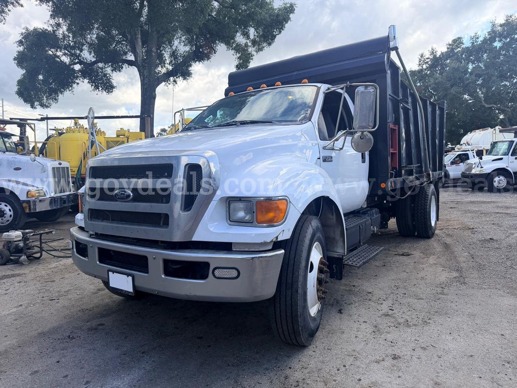 2011 Ford F-750