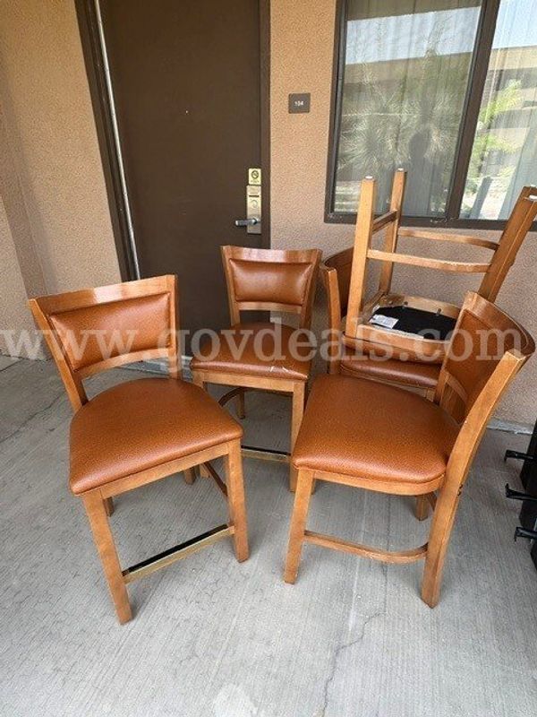 4 Counter Stools