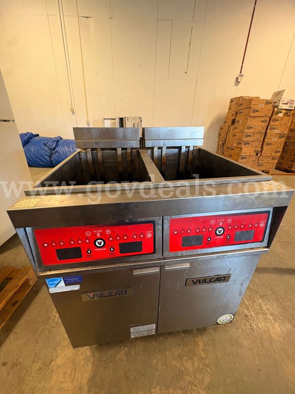 Vulcan 2ER50CF Commercial Double Electric Fryer