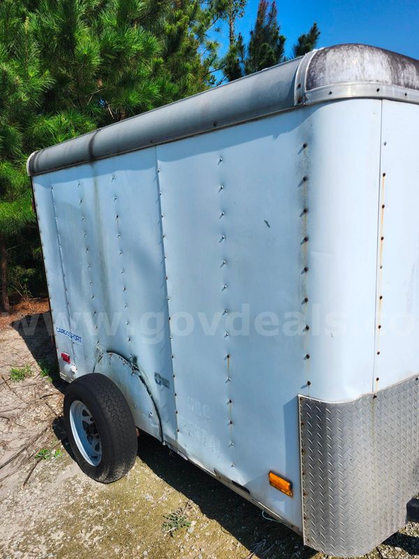 10ft ENCLOSED TRAILER NO TITLE BOS ONLY