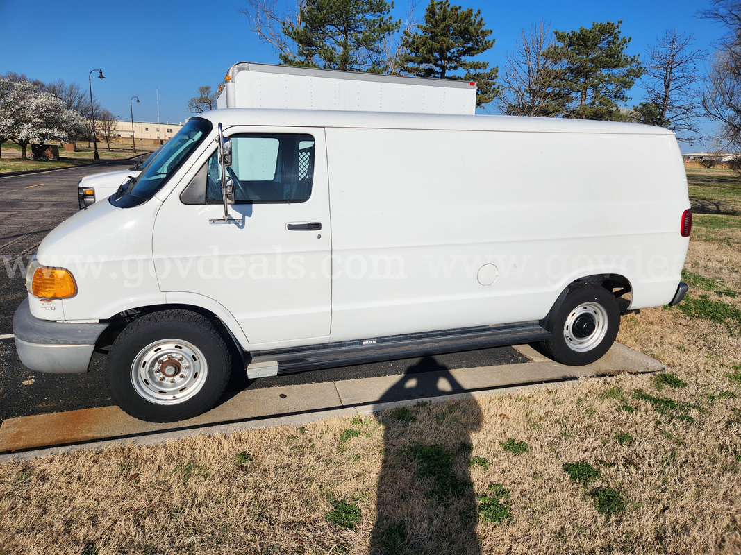 2003 Dodge Ram Van 3500 LWB