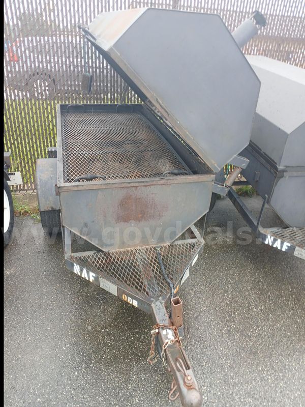 2 Charcoal Grills Tow-Behind