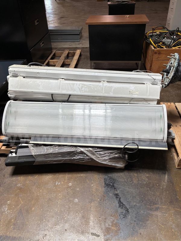 Commercial Fluorescent Wraparound Light Fixtures w/Diffusers (disassembled)