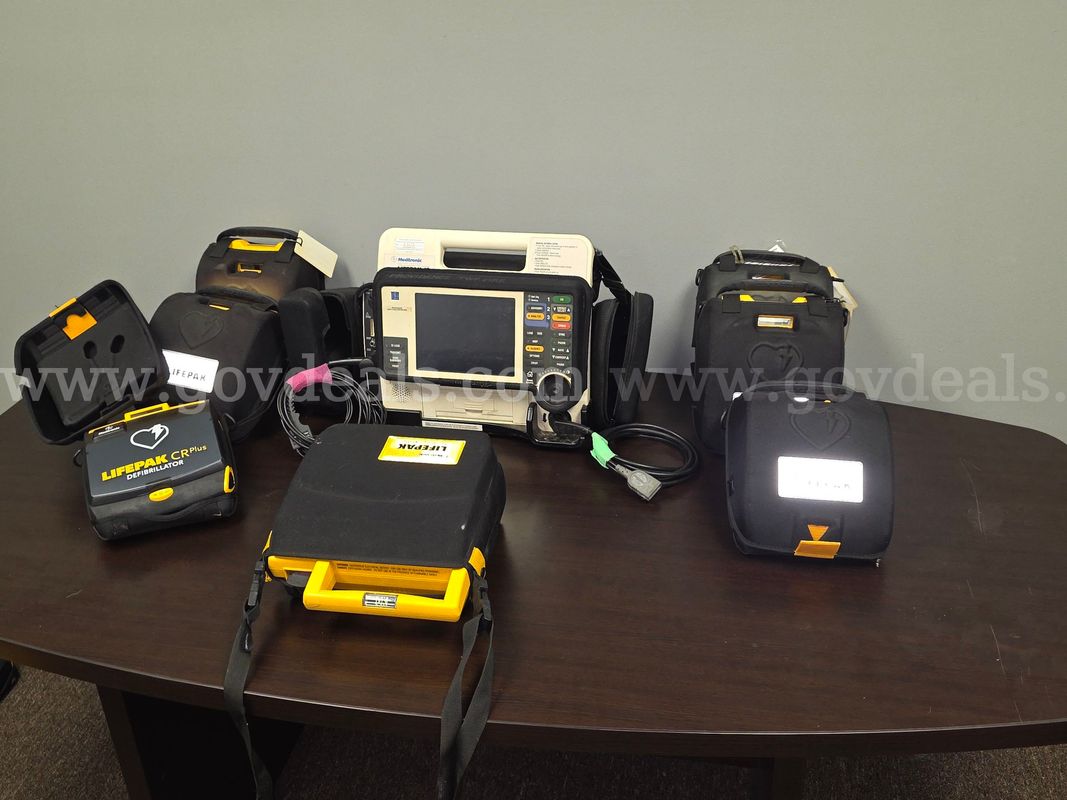 1 LifePak-12 with Defib cable and 4 Lead cable, NO Batteries for the LP-12, 6 CR+ AEDs,1 LifePak500 AED,