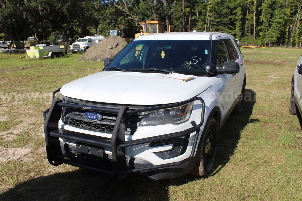 2016 Ford Explorer