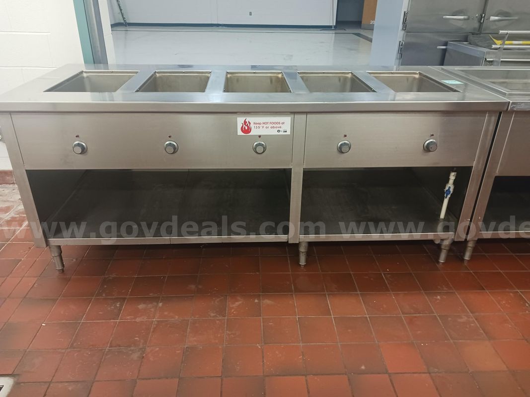 Steam and Cooling Table Serving Line