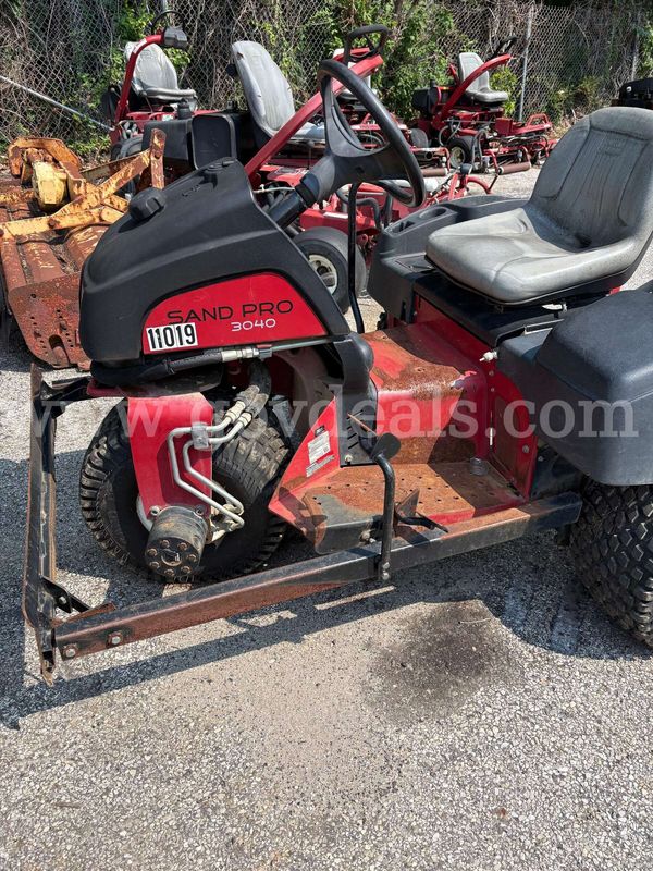 2011 Toro 3040 Sand Pro