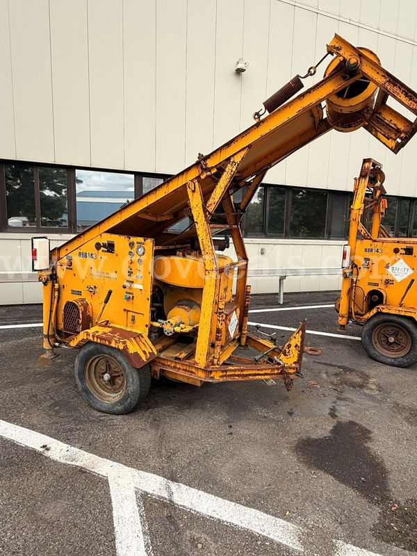 1989 Sewer Cleaner VH4D Catch Basin Trailer