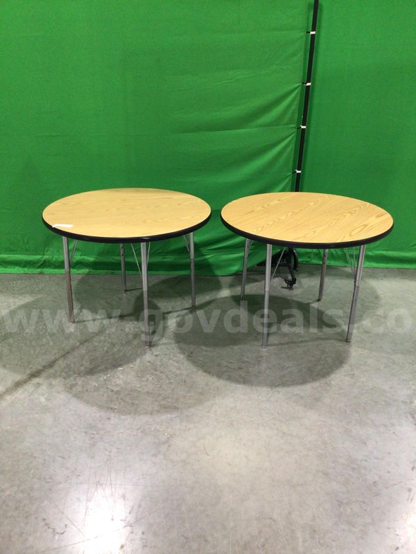 Lot of (2) Round Tables