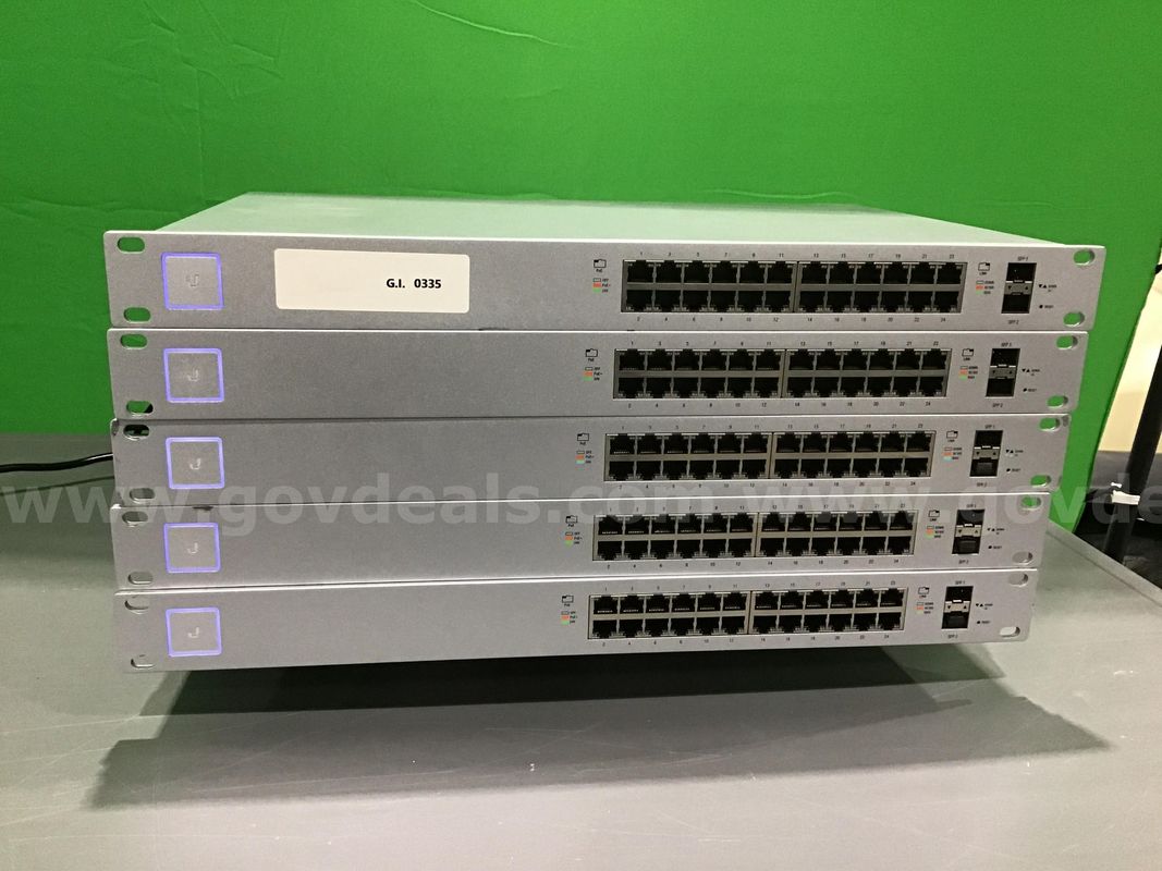 Lot of (5) Ubiquiti UniFi Switches 24 Port 250W