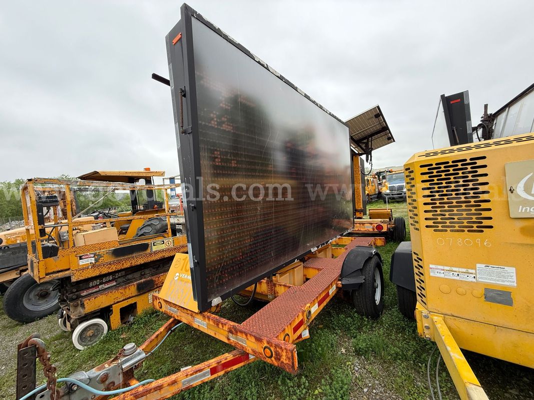 2012 VERMAC 1500C MESSAGE BOARD