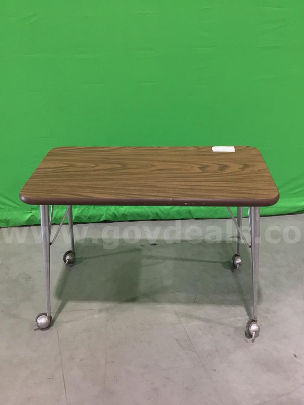 Table on Wheels