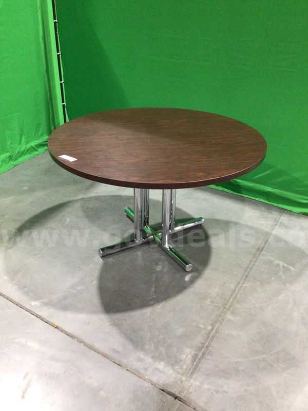 Circular Table