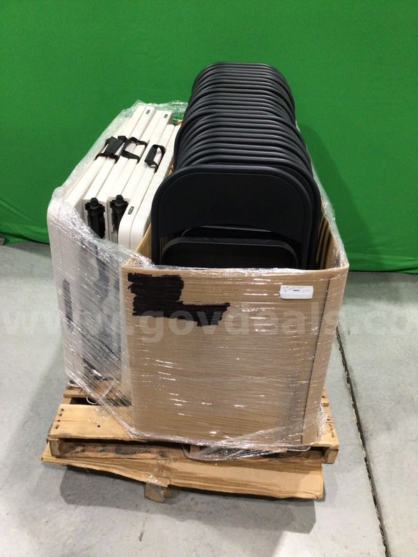 (1) Pallet of (24) Folding Chairs and (4) Tables
