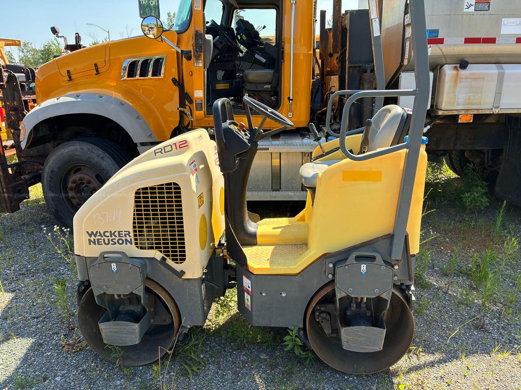 2013 Wacker Neuson RD12A Tandem Vibratory Roller with 20.3 HP Engine