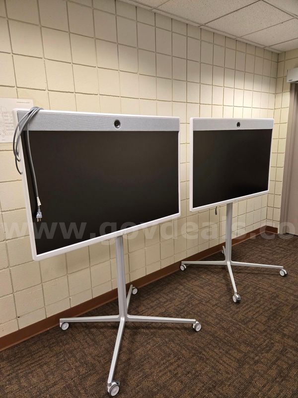 Lot of (6) Cisco Video Conference Equipment