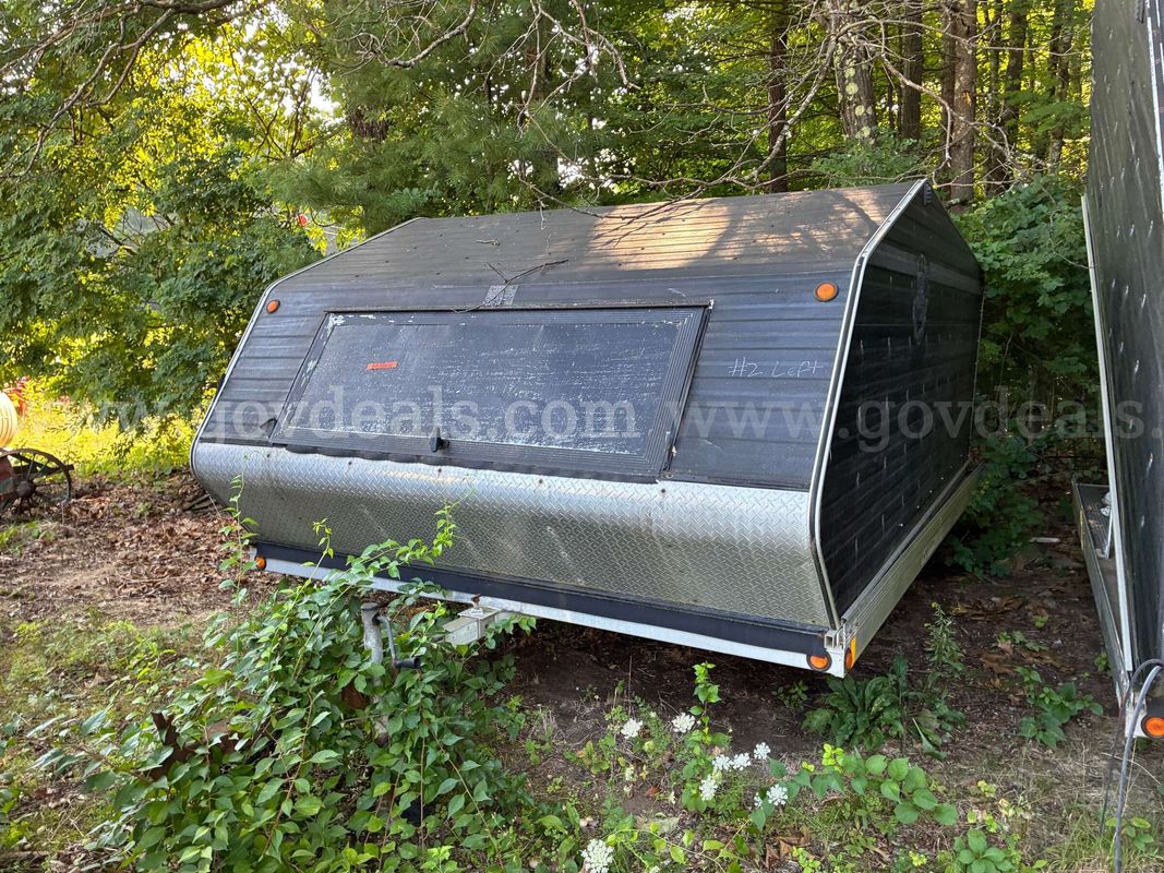 2006 High Country Snowmobile Trailer