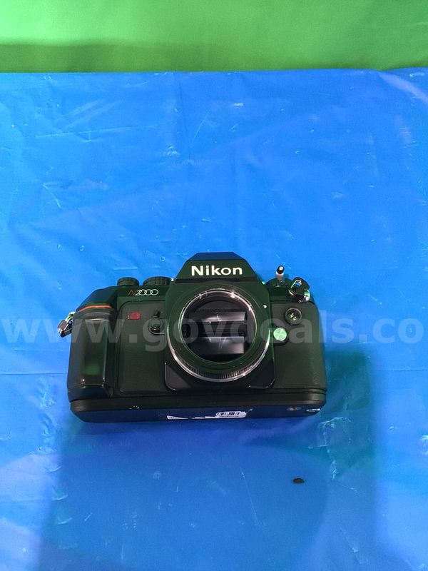 Nikon Camera N2000