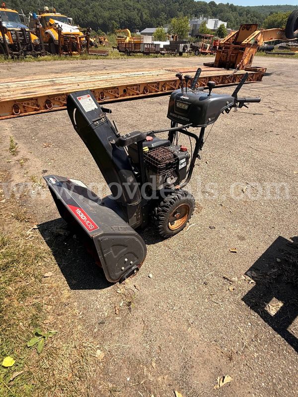 2017 Briggs & Stratton Snow Blower
