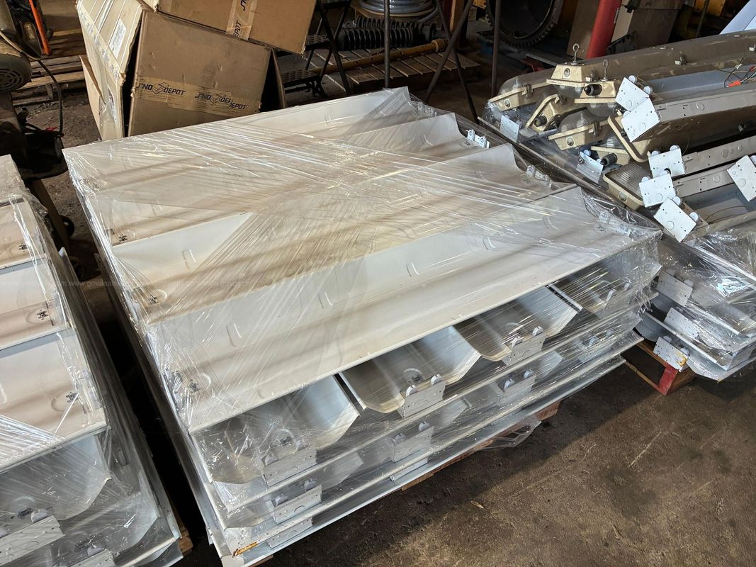 Lot of Approx. (108) Keystone XFIT 4FT Micro Strip Lights