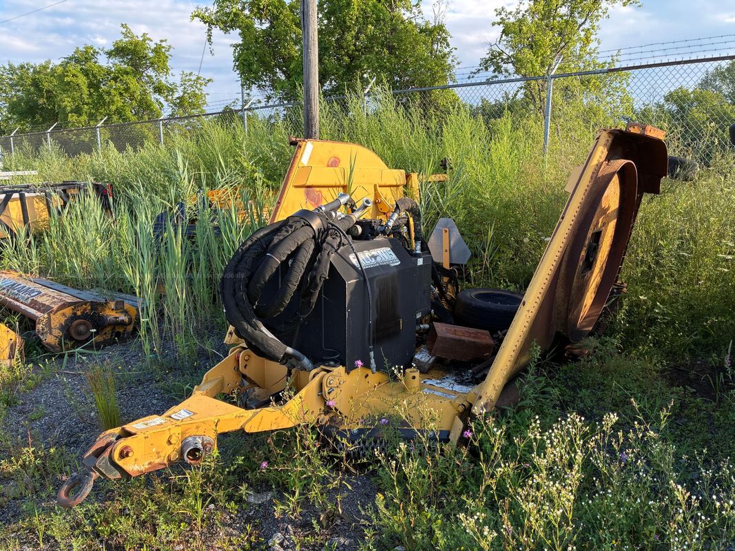 2011 Alamo Industrial Falcon 15 Hydraulic Flex-Wing Rotary Cutter