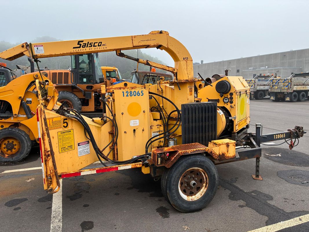 2012 Salsco 813 Towable Woodchipper