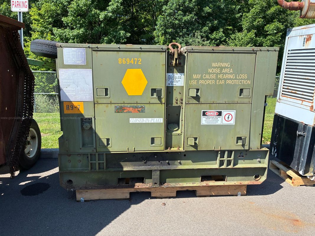 1986 Kurz & Root Co. MEP006A 60kW Synchronous Brushless Generator Set