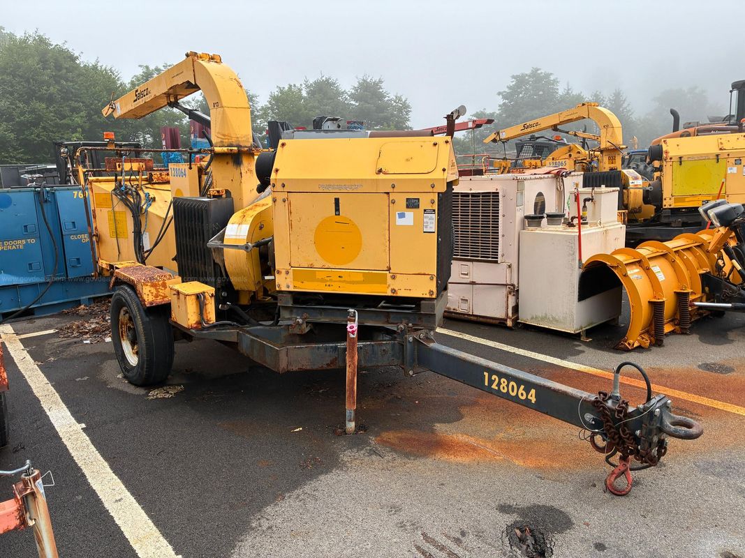 2012 Salsco 813 Towable Woodchipper