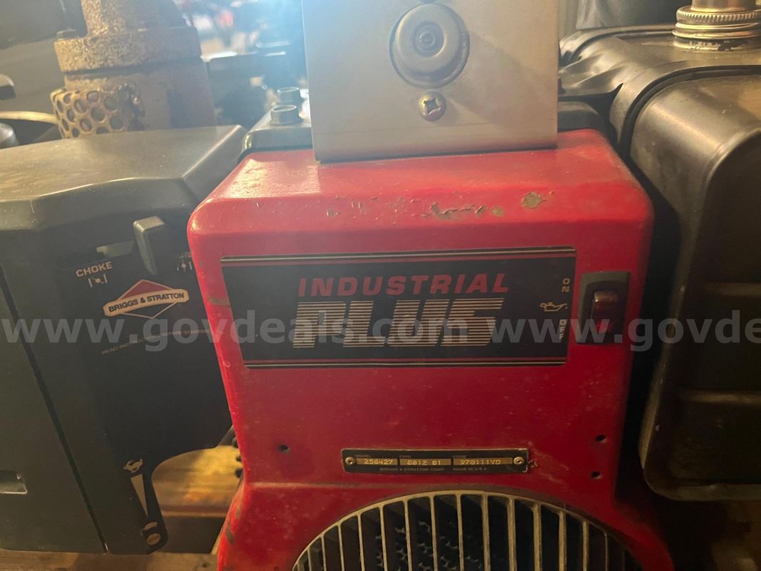 Industrial Plus 2 1/2" Gas Powered Pump