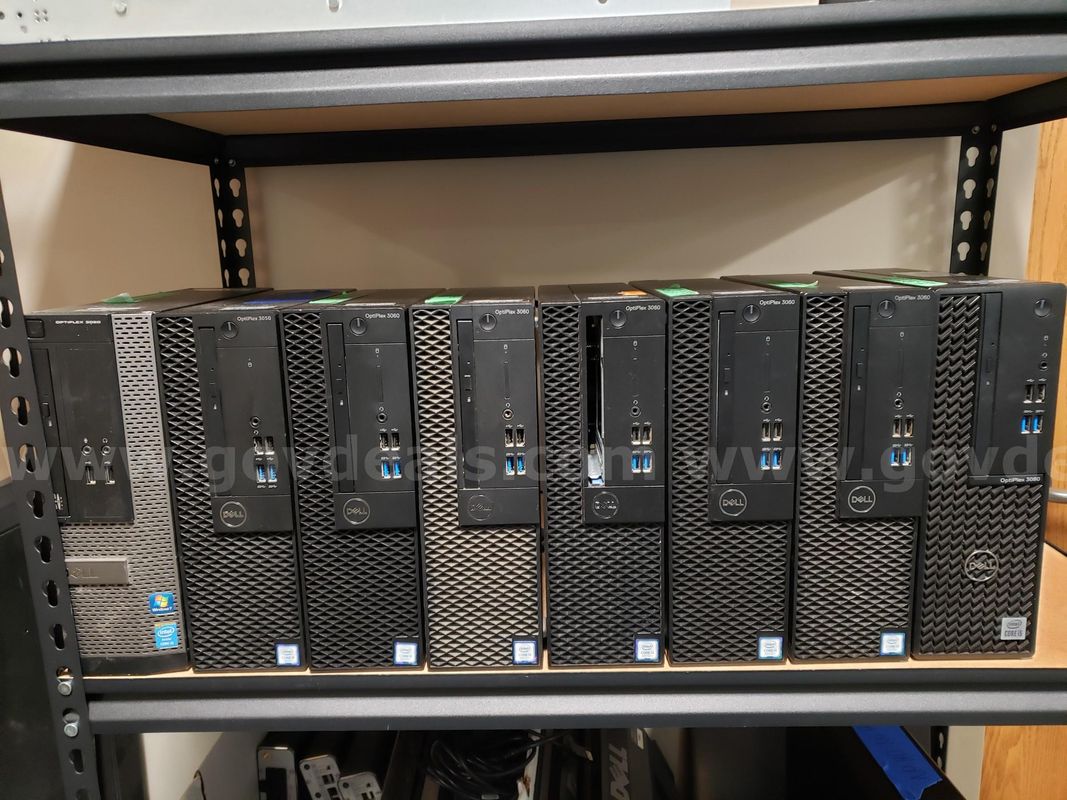 Lot of Dell Desktops