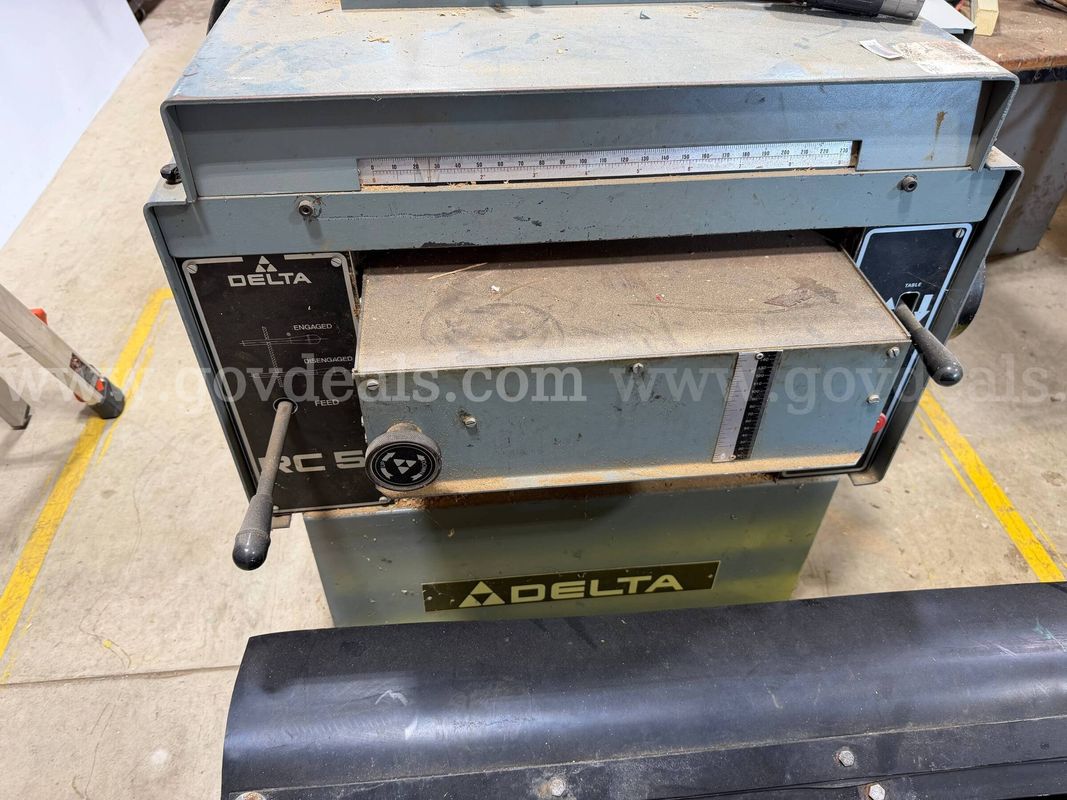Invicta Delta RC51 20" Planer