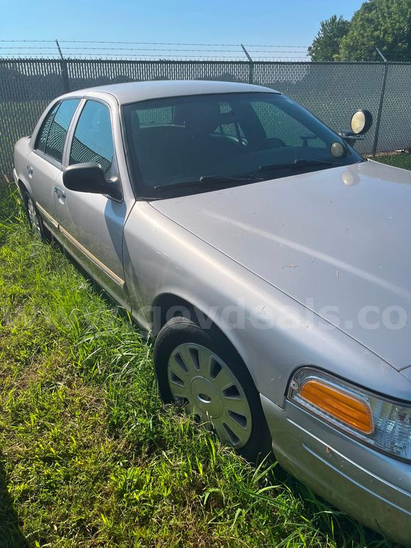 2011 Ford Crown Victoria