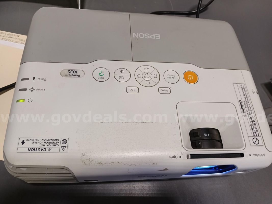Epson Powerlite 1835 Xga Projector Used Good Condition