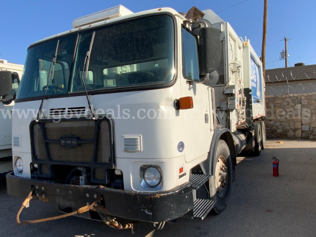 Used 2019 Autocar Heil