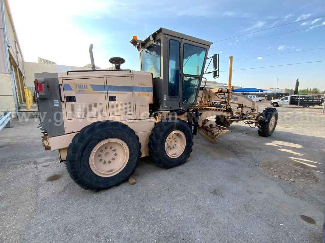 USED 2000 VOLVO CONSTRUCTION EQUIPMENT