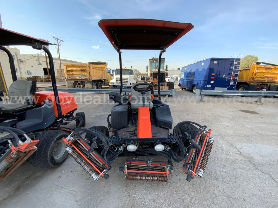 USED 2013 JACOBSON MOWER REEL