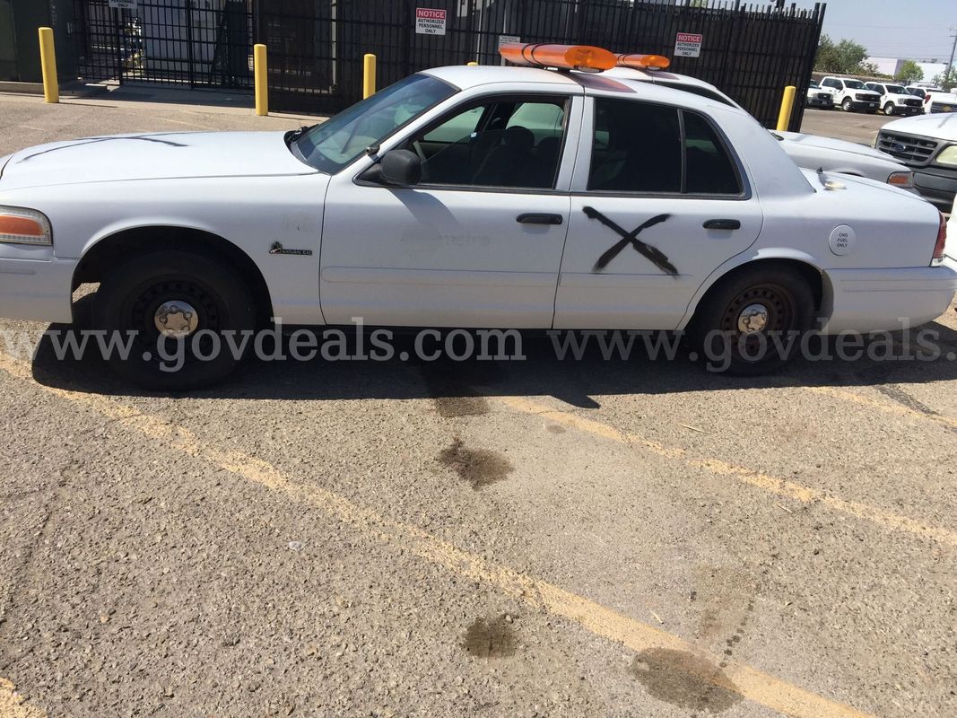 2001 Ford Crown Victoria