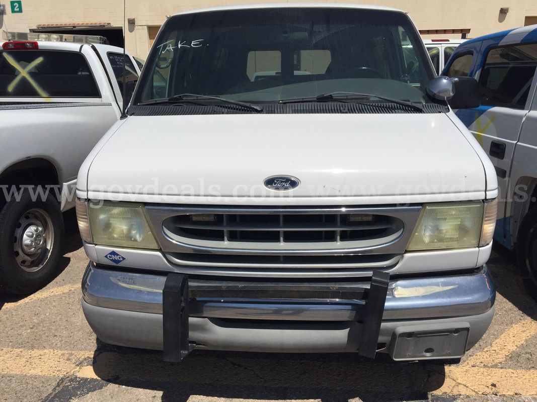 2001 Ford Econoline Wagon