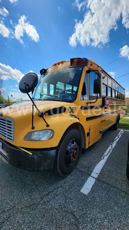 2008 Freightliner B2 Bus Chassis