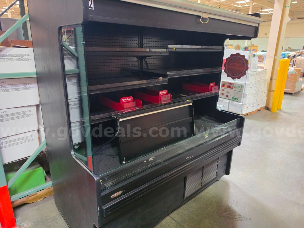 2008 Southern Store Fixtures MDC-6 6FT Grab and Go Case