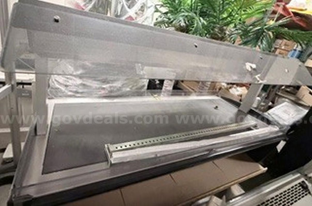 2015 Alto-Shaam 72 Hot Food Display Case