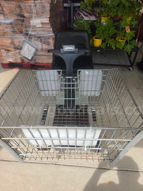 2021 Amigo Smart Shopper Motorized Handicap Cart.