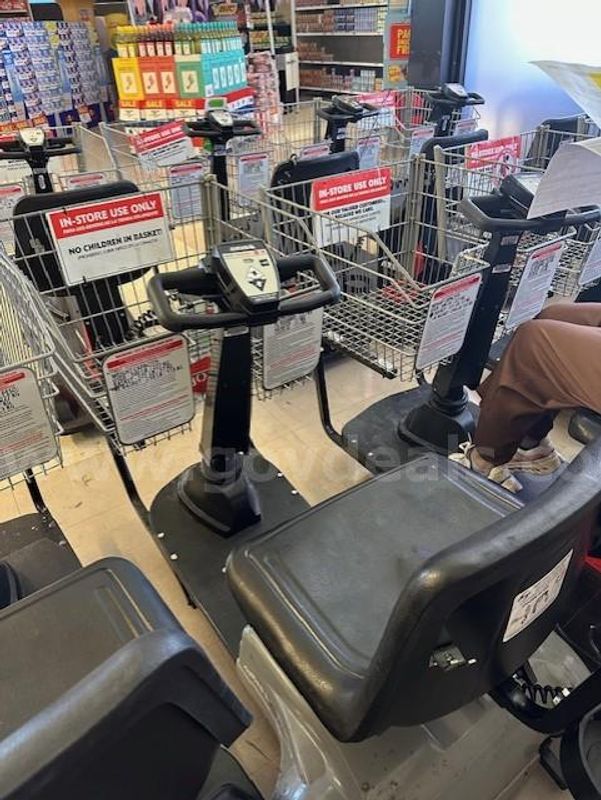 (4) 2020 Amigo Smart Shopper Motorized Handicap Carts