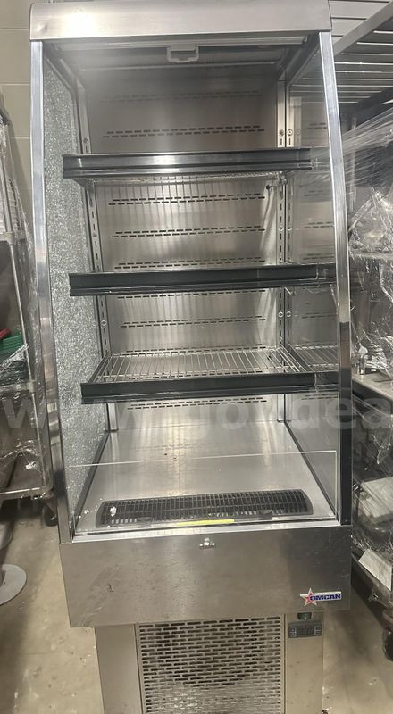 Glass refrigerated display case