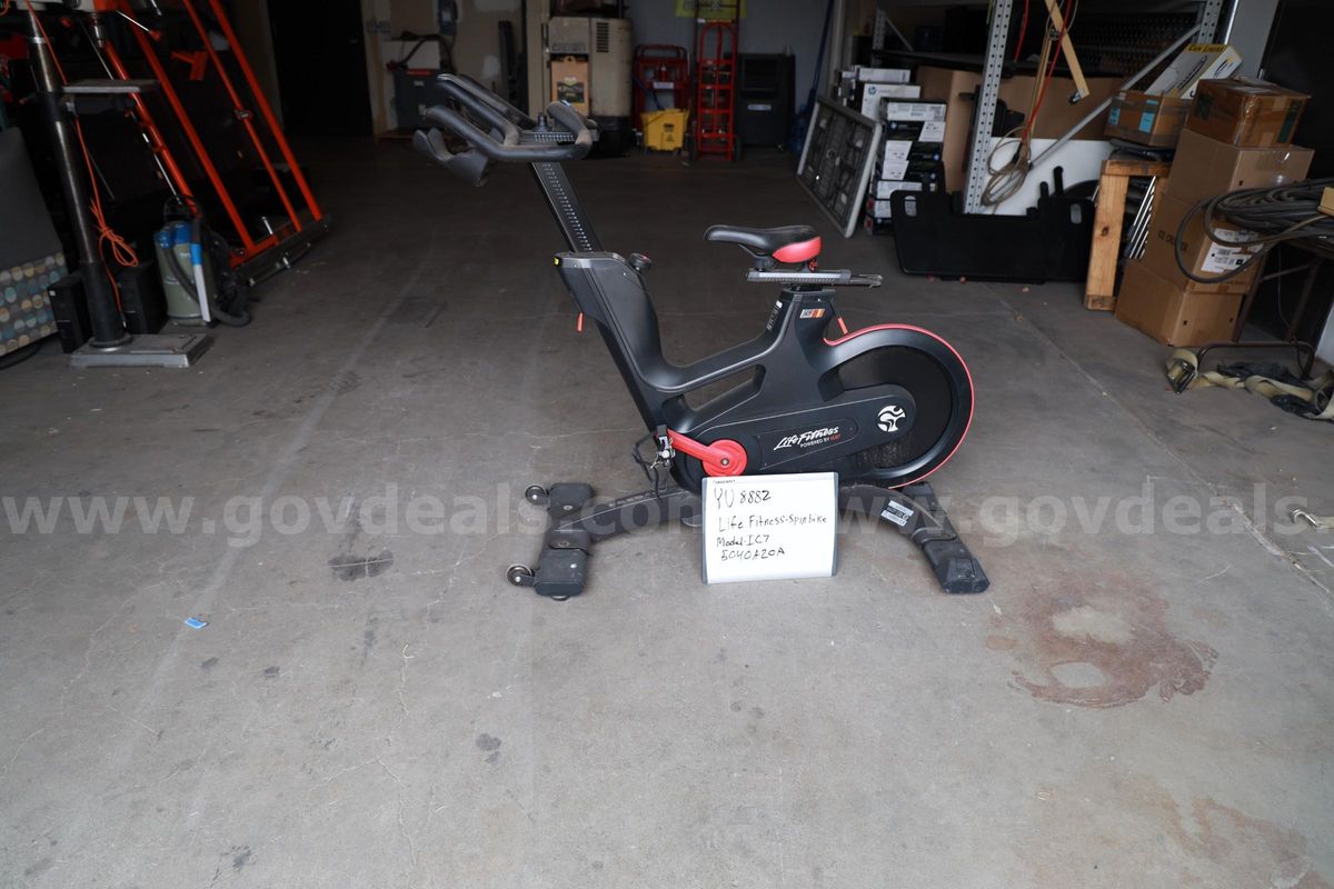 Life Fitness Ic7 Spin Bike