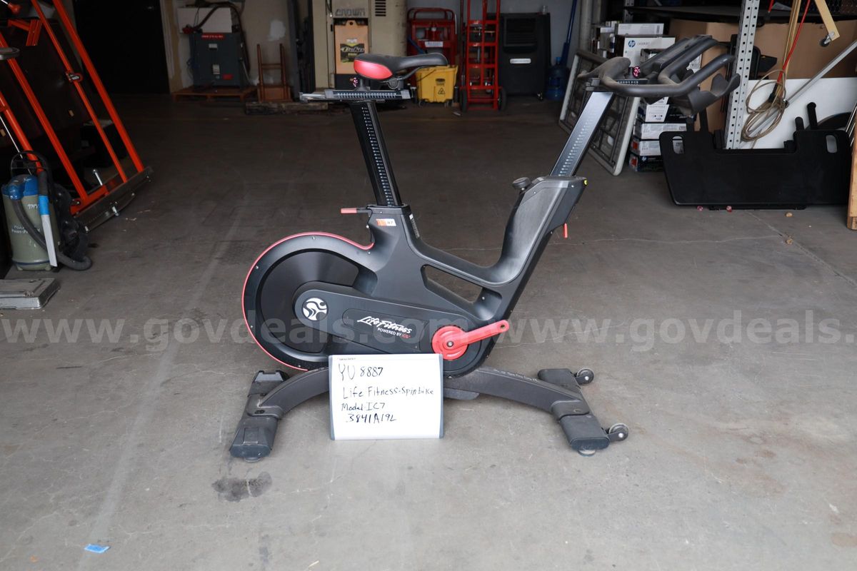 Life Fitnessic7 Spin Bike