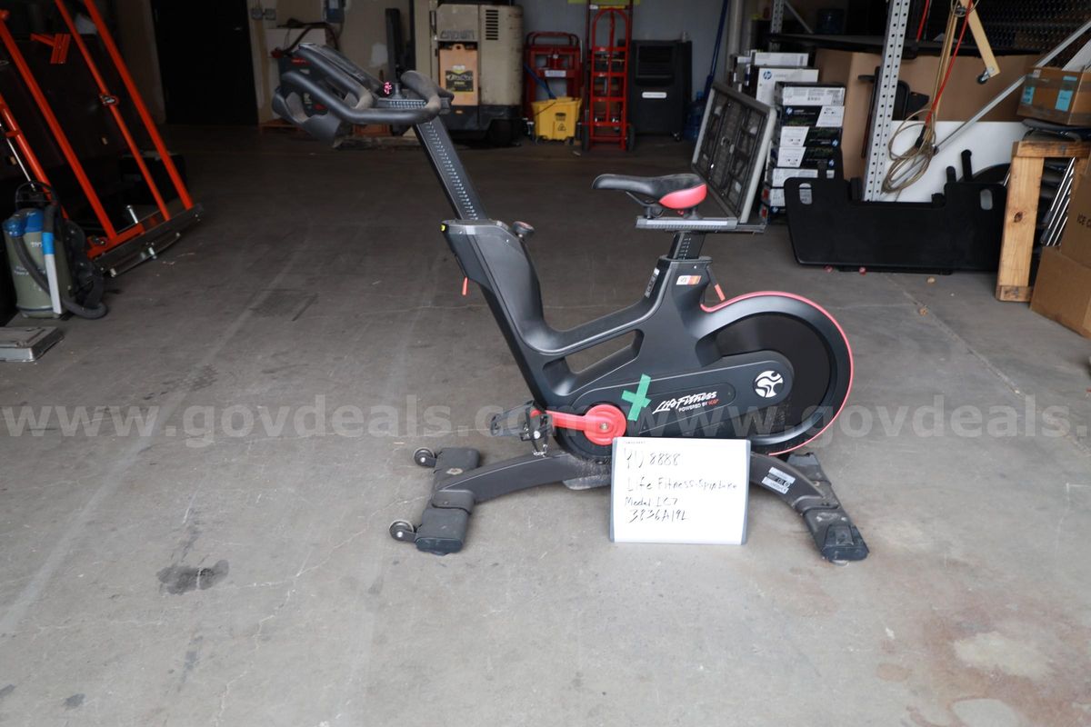 Life Fitnessic7 Spin Bike