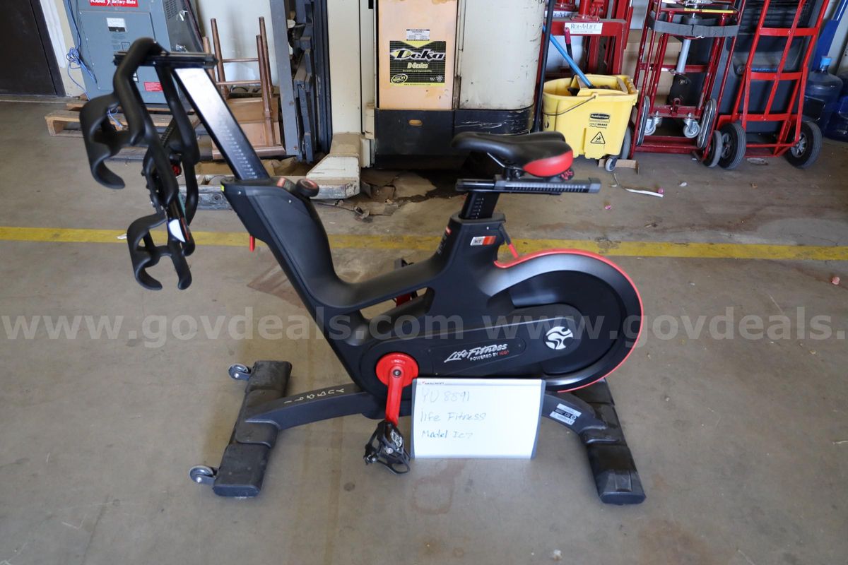 Life Fitnessic7 Spin Bike
