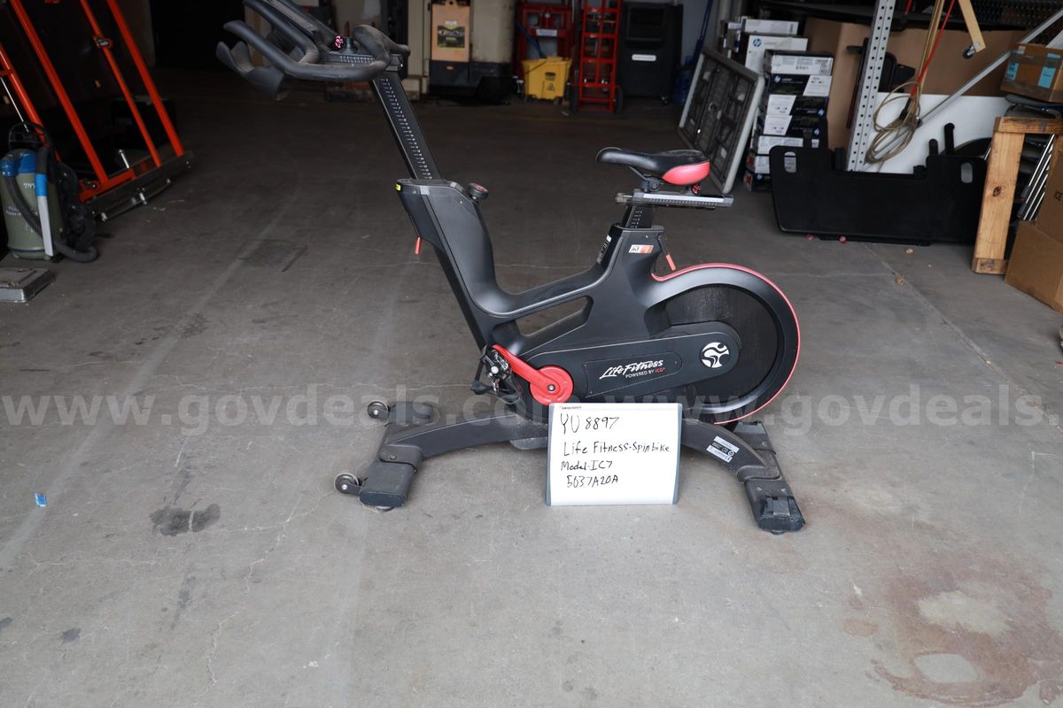 Life Fitnessic7 Spin Bike